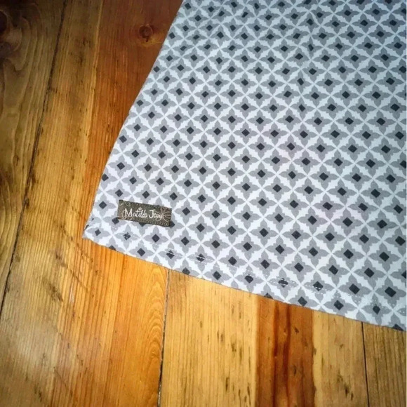 Matilda Jane Modal/Spandex blend 3/4 sleeve with button roll up- abstract print - Picture 9 of 11